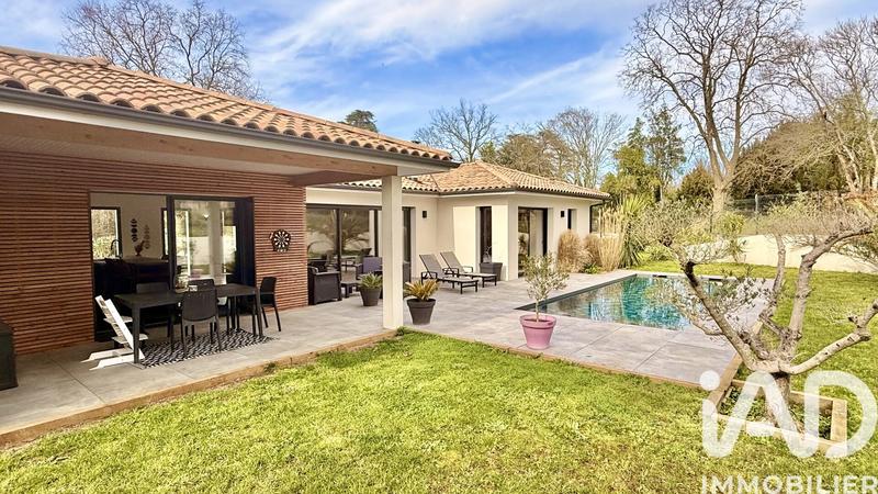 Maison de maîtres - 146 m² - 6 pièces