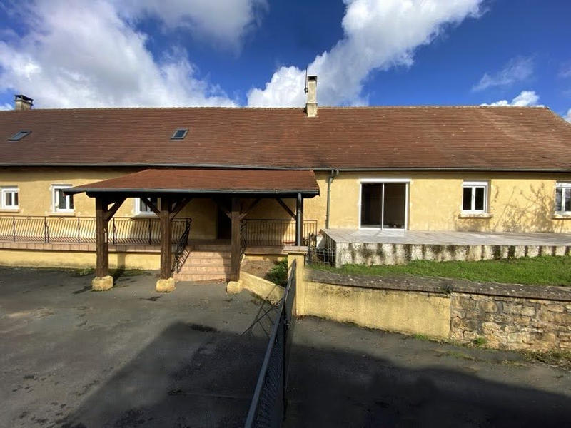 Corps de ferme - 150 m² - 8 pièces