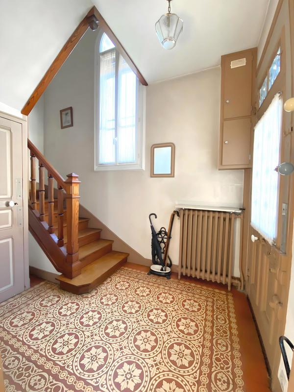 Maison - 105 m² - 6 pièces