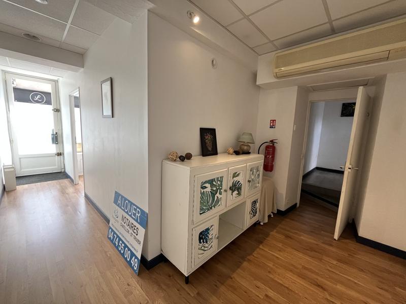 Local commercial - 65 m²