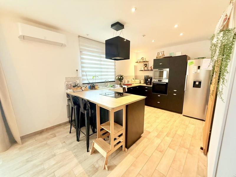 Pavillon - 98 m² - 4 pièces