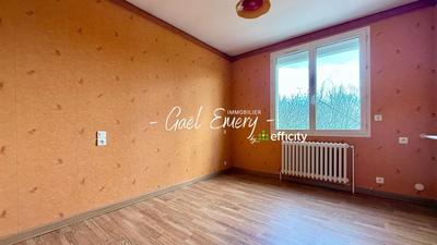 Maison - 71 m² - 5 pièces