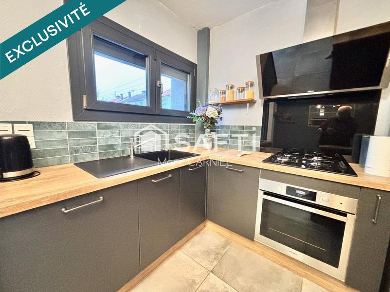 Maison - 98 m² - 6 pièces