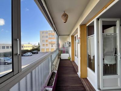 Appartement - 80 m² - 4 pièces