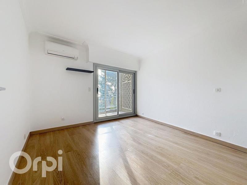 Appartement - 76 m² - 3 pièces