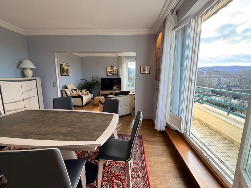 Appartement - 107 m² - 5 pièces