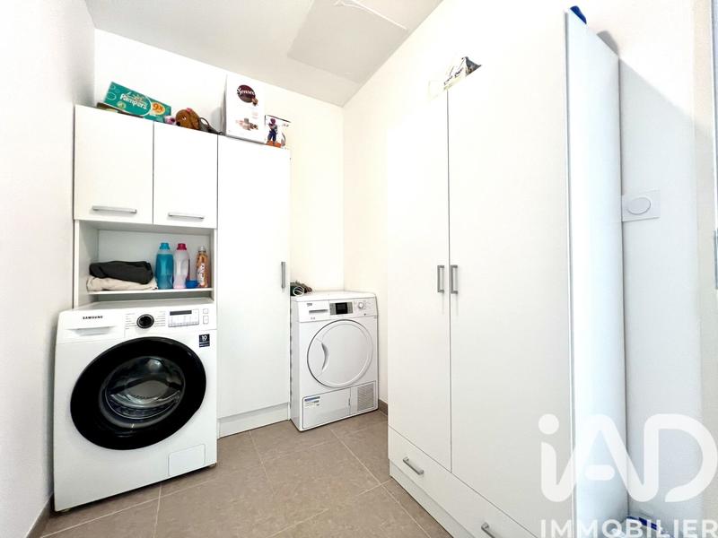 Maison - 96 m² - 5 pièces