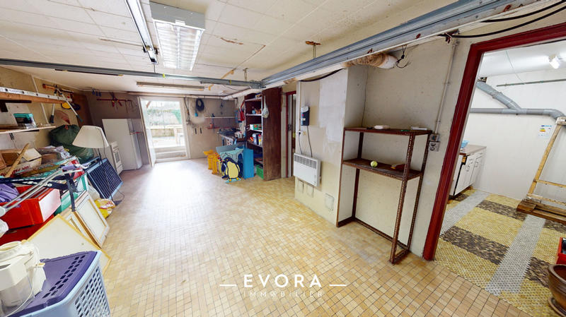 Maison - 95 m² - 5 pièces