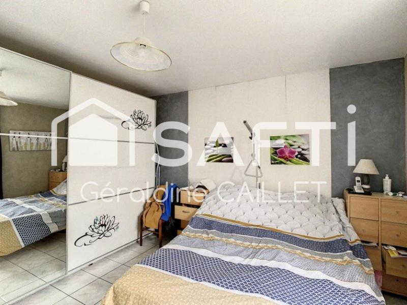 Maison - 200 m² - 7 pièces