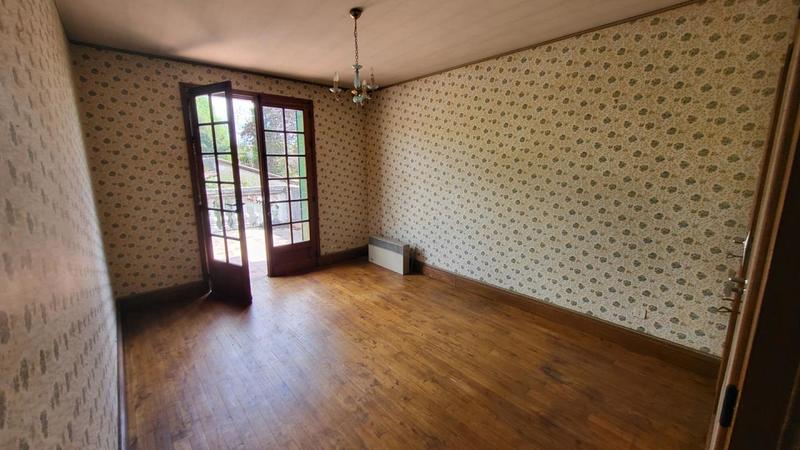 Maison - 200 m² - 8 pièces