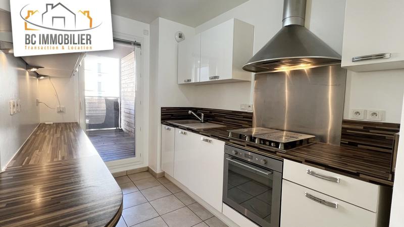 Appartement - 80 m² - 4 pièces