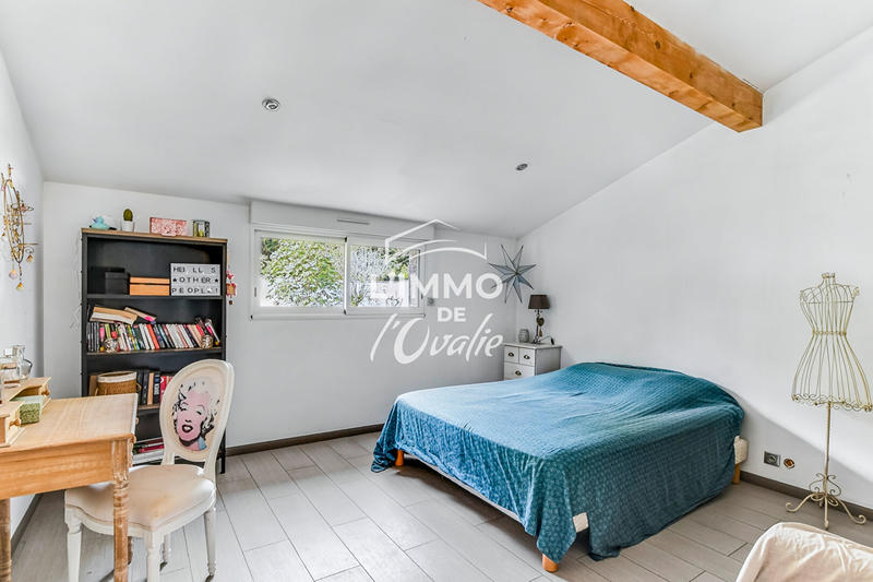 Maison - 234 m² - 7 pièces