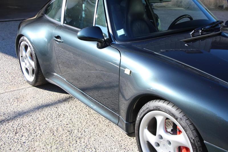 Porsche 911 993 Carrera 4s