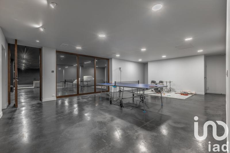 Maison de maîtres - 700 m² - 6 pièces