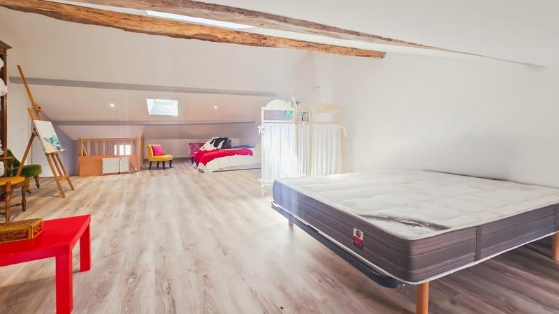 Maison en pierre - 156 m² - 4 pièces