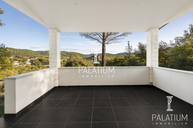 Maison - 74 m² - 4 pièces