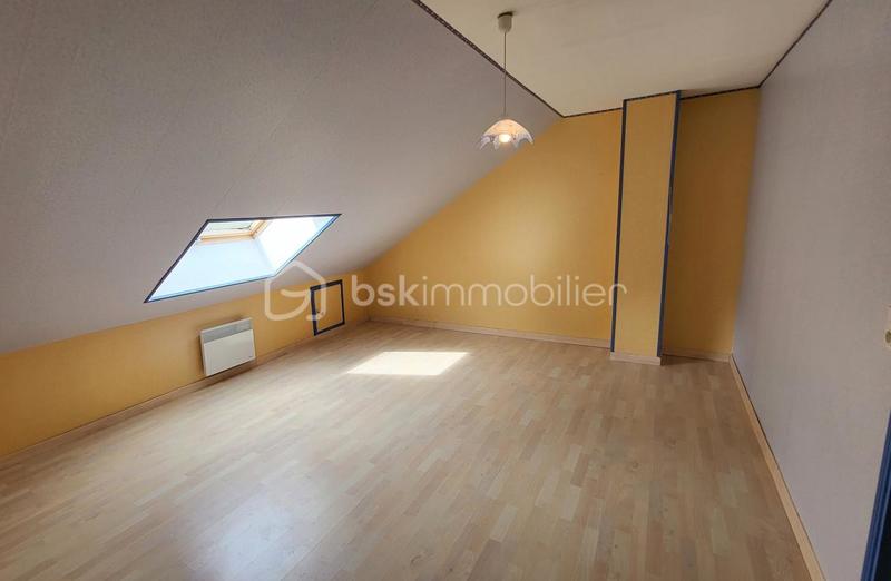 Pavillon - 210 m² - 8 pièces