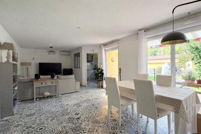 Maison - 81 m² - 3 pièces