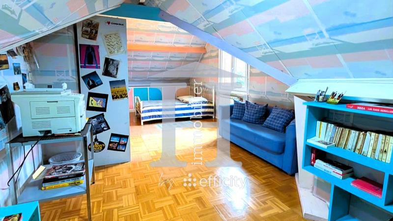 Pavillon - 208 m² - 5 pièces