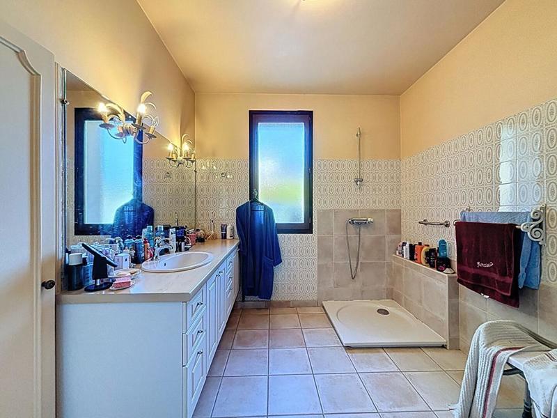 Maison - 175 m² - 5 pièces