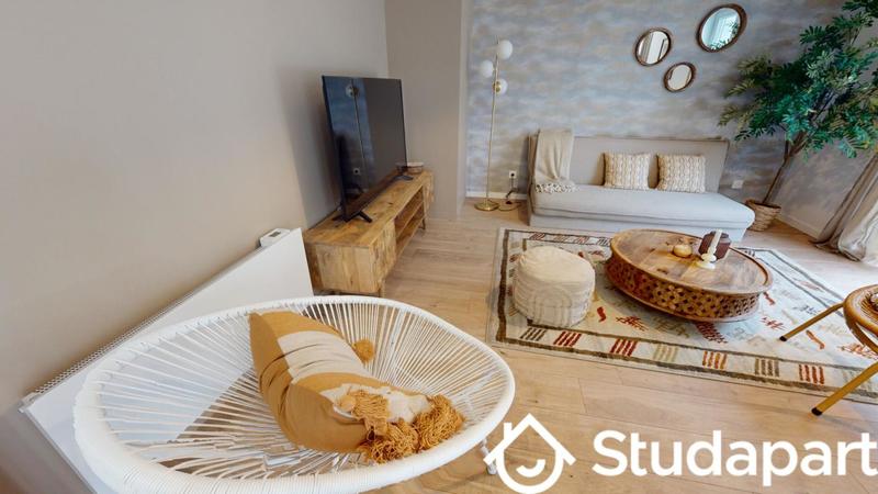 Chambre - 10 m² - 1 pièce