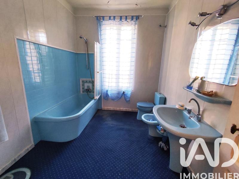 Maison de ville - 285 m² - 9 pièces