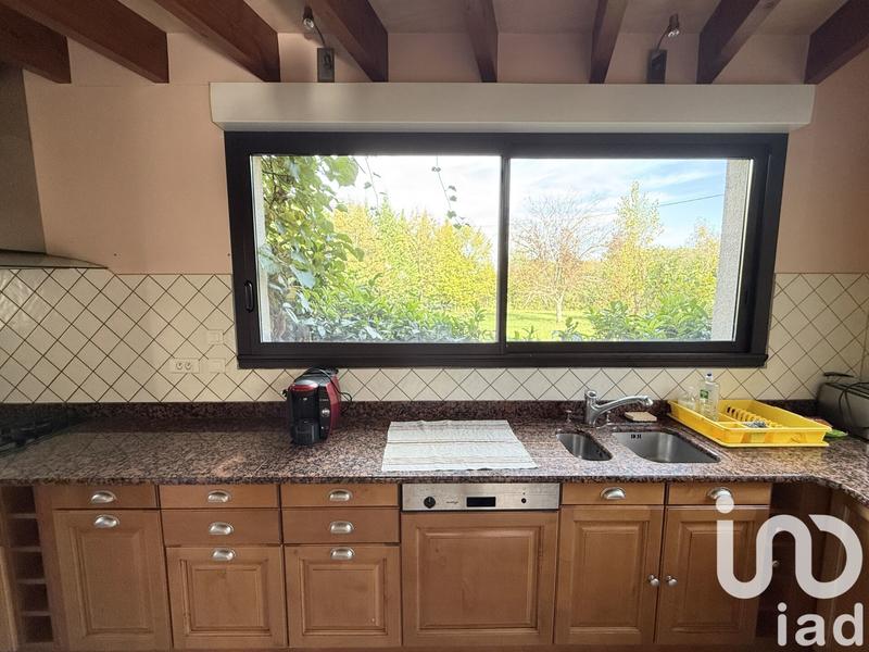 Maison - 186 m² - 9 pièces