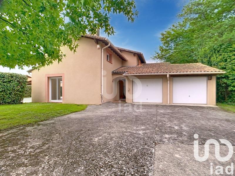 Maison - 137 m² - 6 pièces