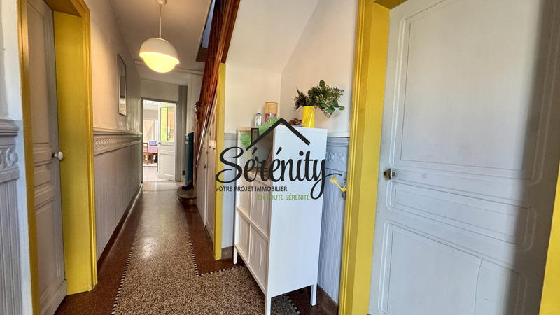 Maison ancienne - 195 m² - 10 pièces