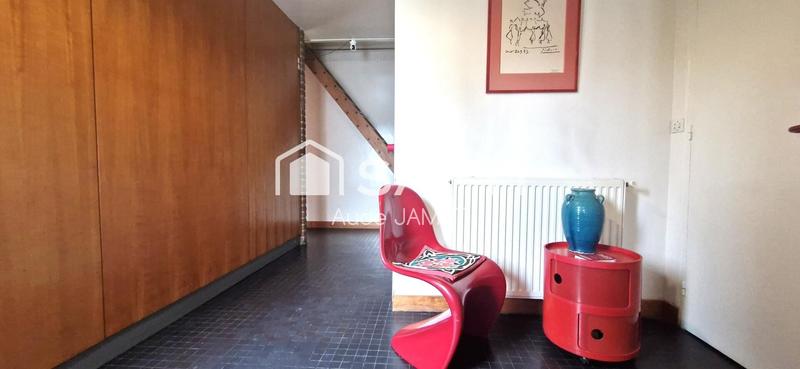 Maison - 165 m² - 10 pièces