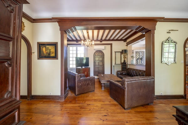 Propriété - 149 m² - 4 pièces