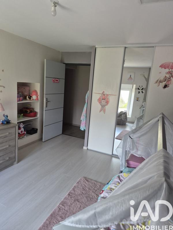 Maison - 211 m² - 6 pièces