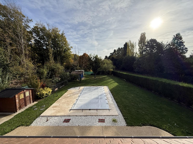 Maison - 198 m² - 7 pièces