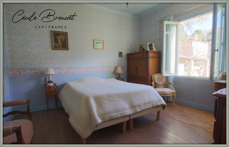 Maison - 165 m² - 6 pièces