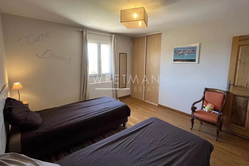 Villa - 210 m² - 7 pièces