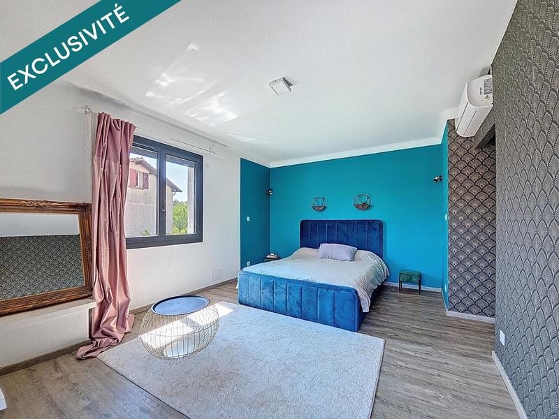 Maison - 178 m² - 8 pièces