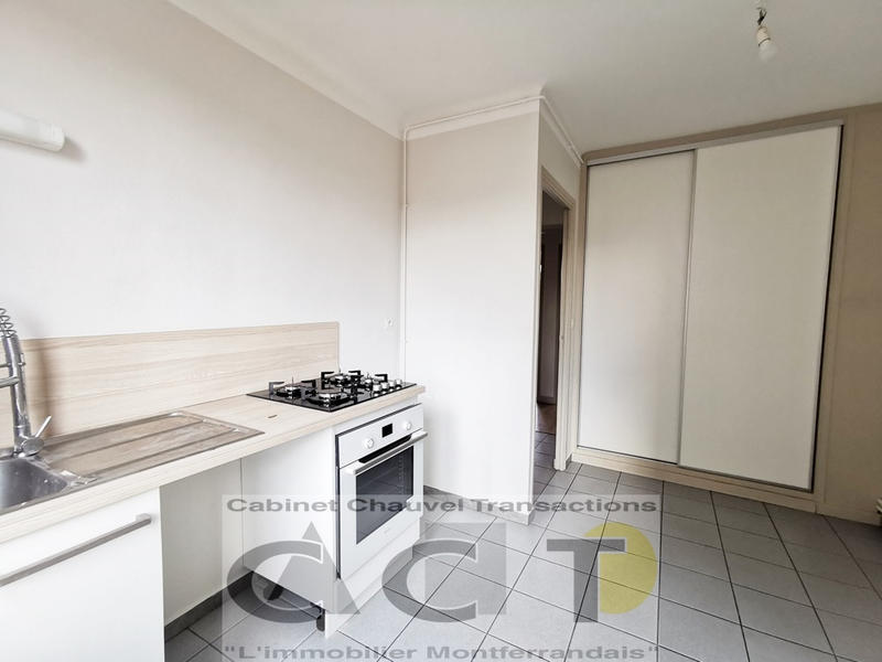 Appartement - 102 m² - 5 pièces