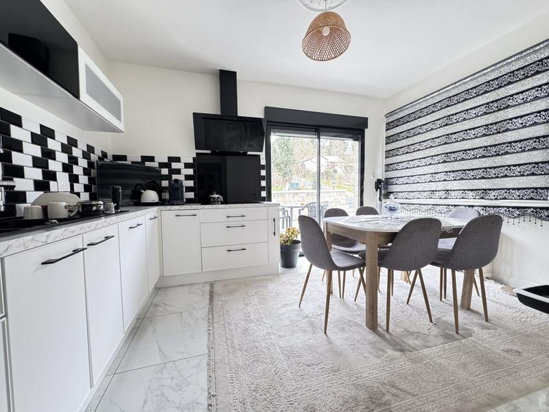 Maison - 130 m² - 5 pièces