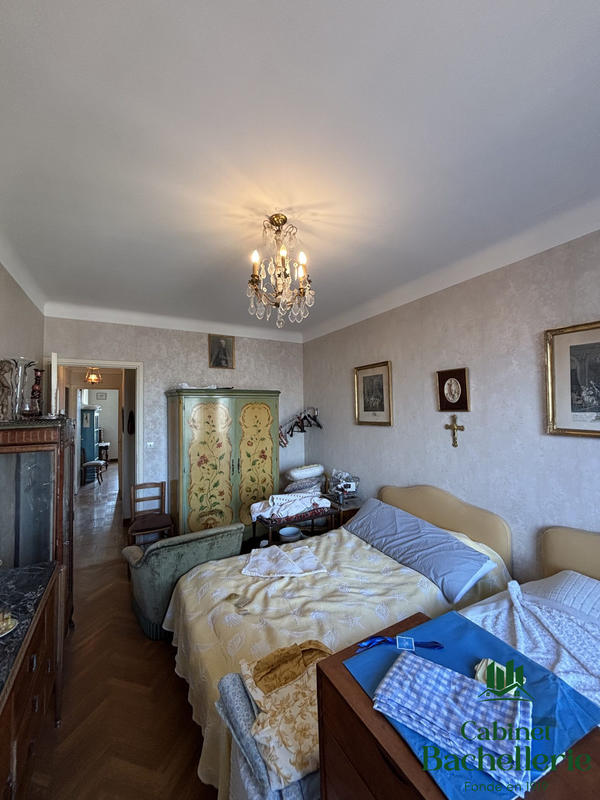 Appartement - 113 m² - 4 pièces