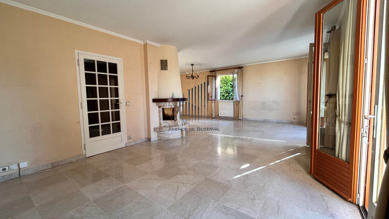 Maison - 162 m² - 8 pièces