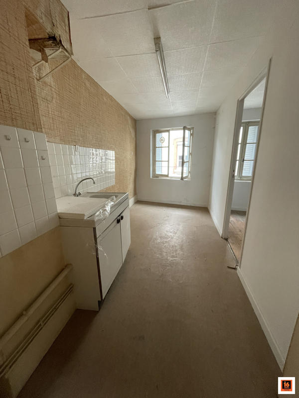 Maison ancienne - 101 m² - 7 pièces