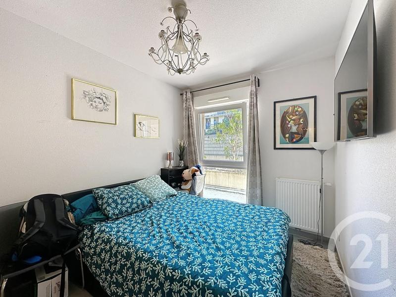 Appartement - 85 m² - 4 pièces