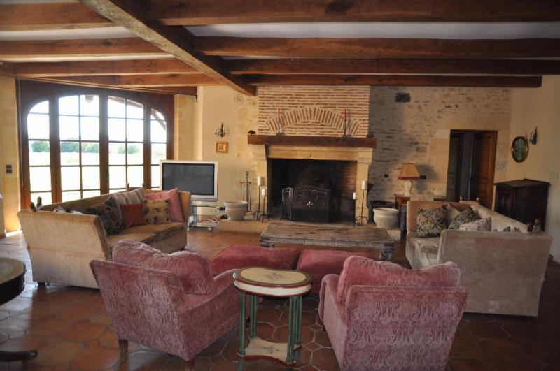 Demeure - 755 m² - 25 pièces