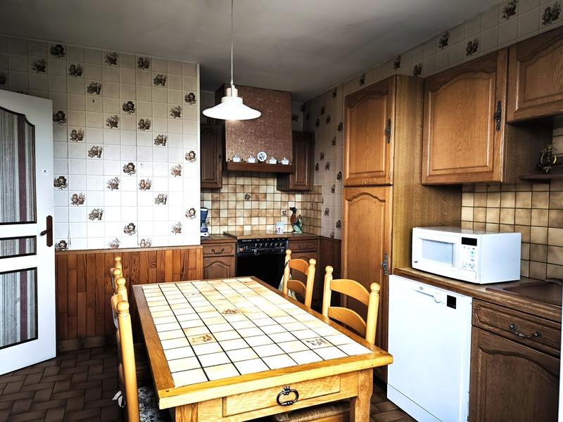 Maison - 89 m² - 5 pièces