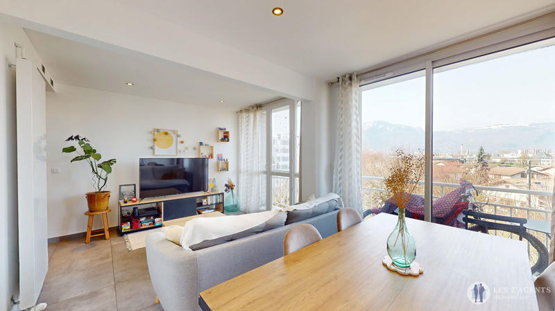 Appartement - 67 m² - 3 pièces