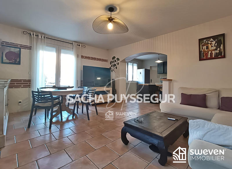 Maison - 94 m² - 4 pièces