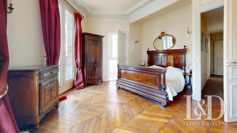 Appartement - 126 m² - 5 pièces