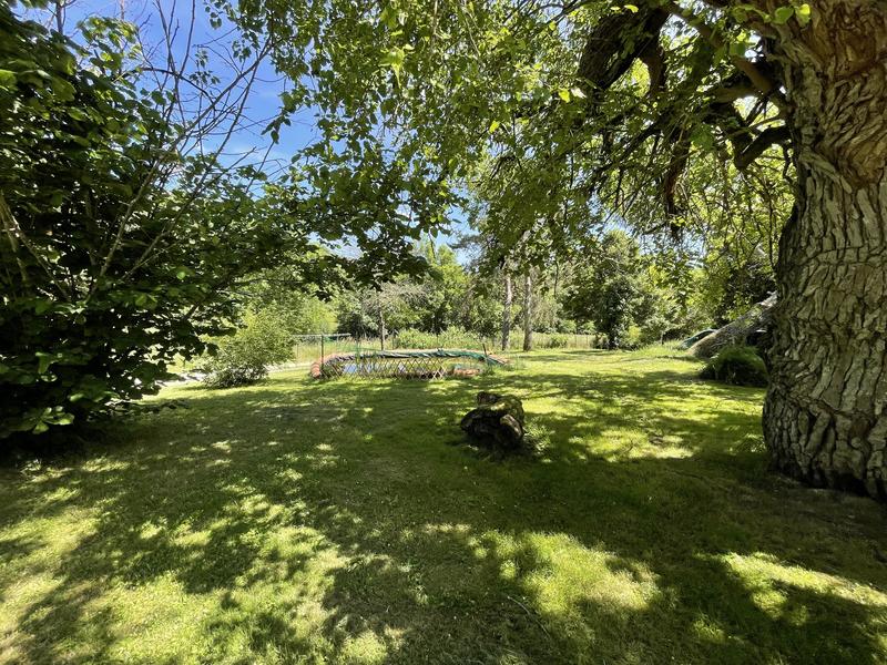 Corps de ferme - 270 m² - 12 pièces