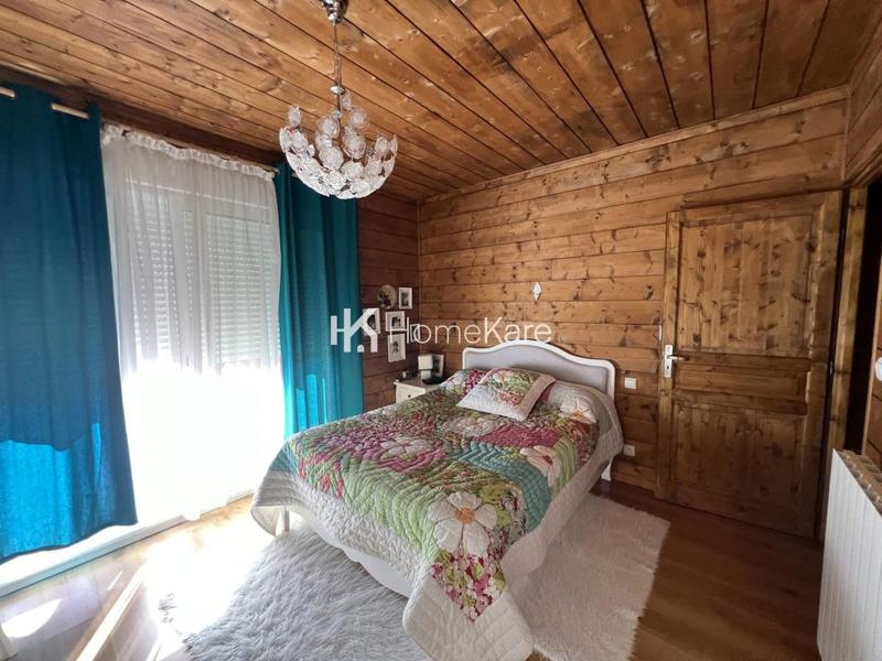 Ferme - 200 m² - 10 pièces