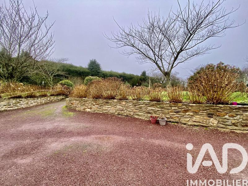 Maison - 147 m² - 8 pièces